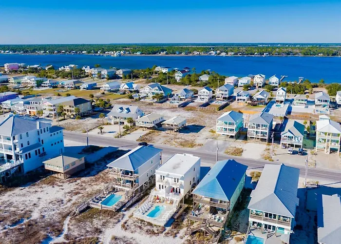 Holiday home Dolphin View Beachfront Duplex B Pet Friendly