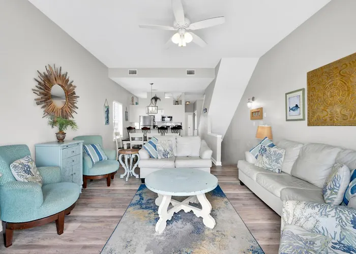 Dolphin View Beachfront Duplex B Pet Friendly